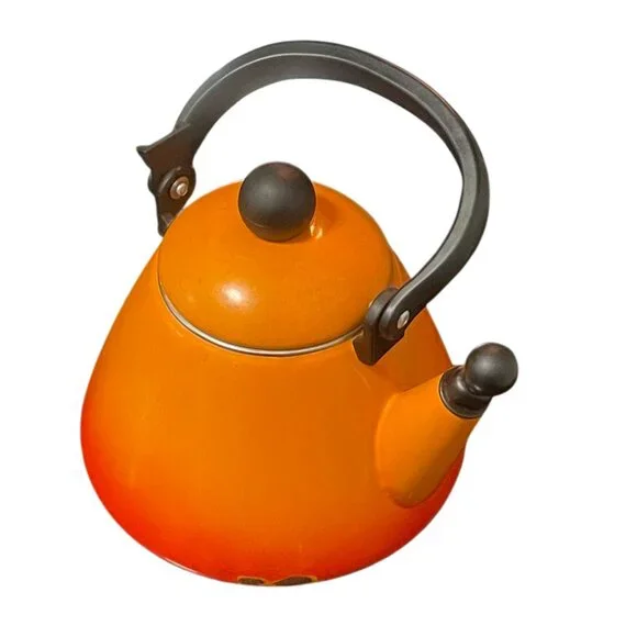 Le Creuset 1.7Qt Kone Stovetop Kettle - Flame Orange (Classic Removable Whistle) - Picture 3 of 7